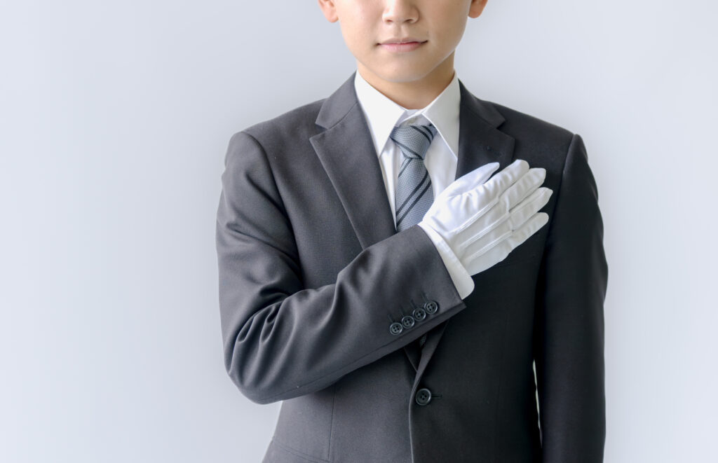 バトラー 執事 男性