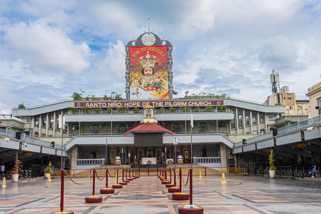 サントニーニョ教会　歴史　観光地