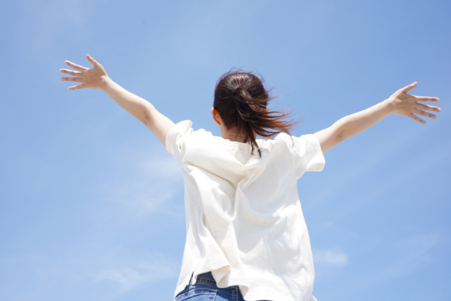 女性　リラックス